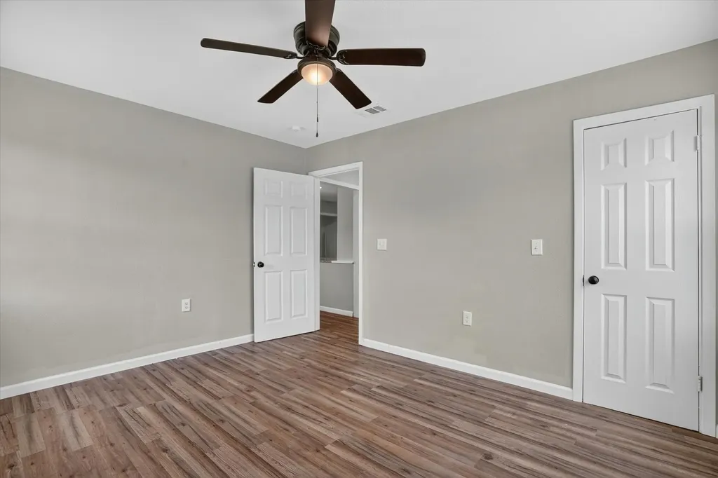 2007 SE 21st Avenue Mineral Wells TX 76067