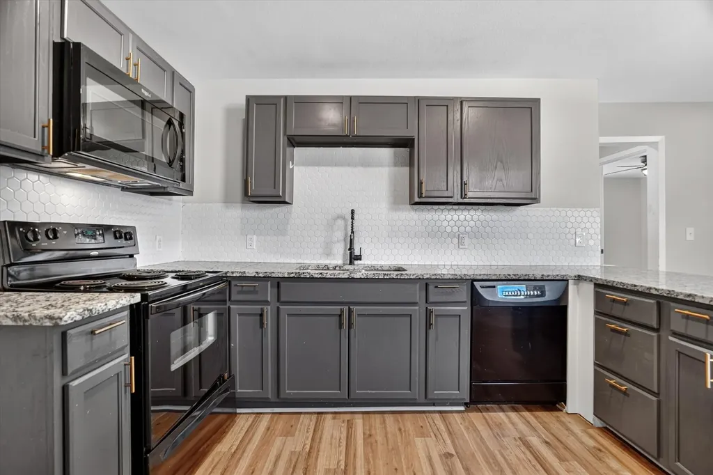 2007 SE 21st Avenue Mineral Wells TX 76067