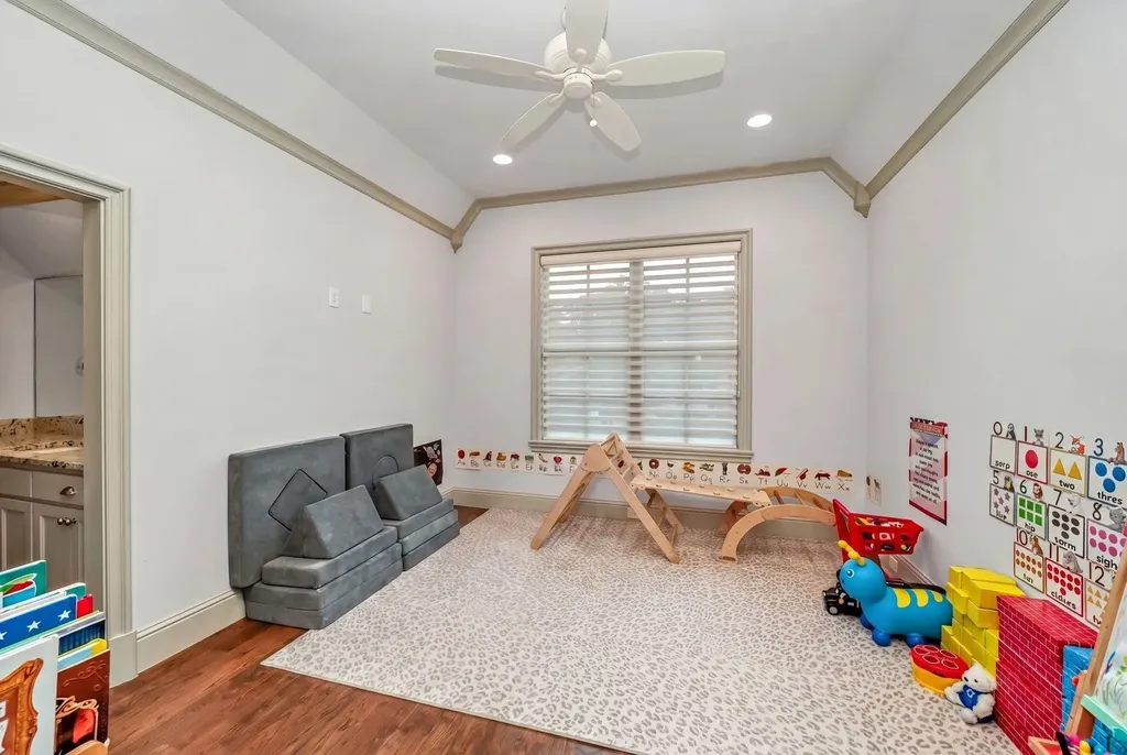 12114 Prestonridge Road Dallas TX 75230