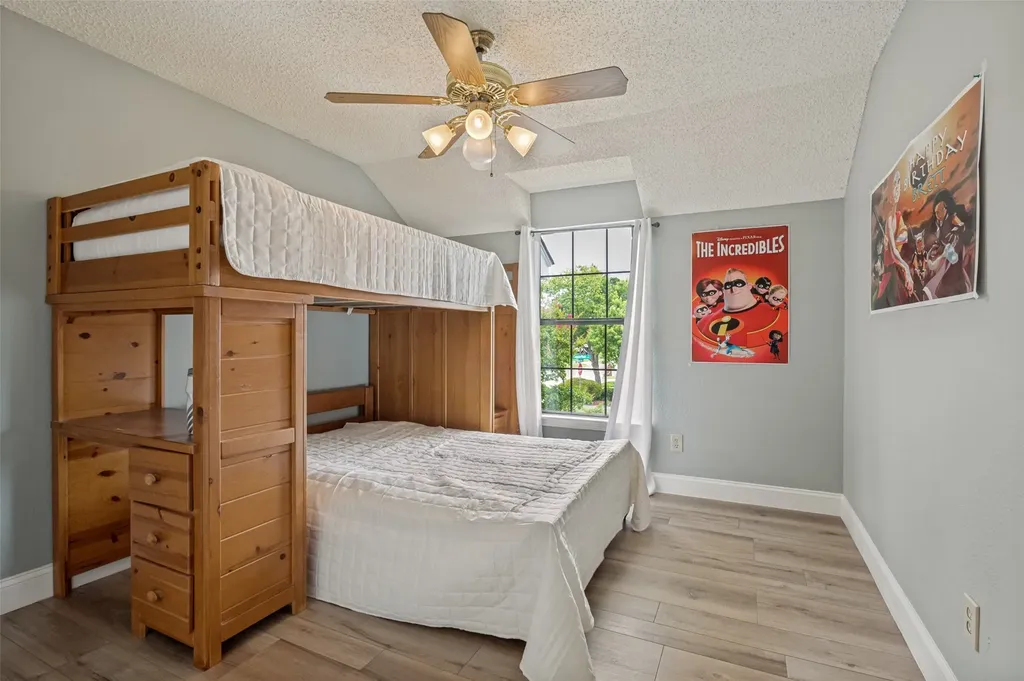 4515 Copperfield Grapevine TX 76051