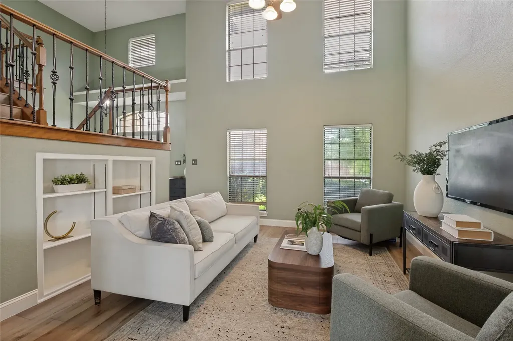 4515 Copperfield Grapevine TX 76051