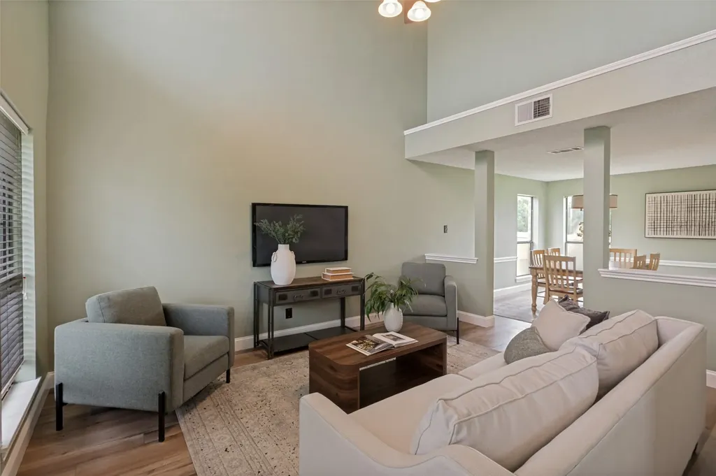 4515 Copperfield Grapevine TX 76051