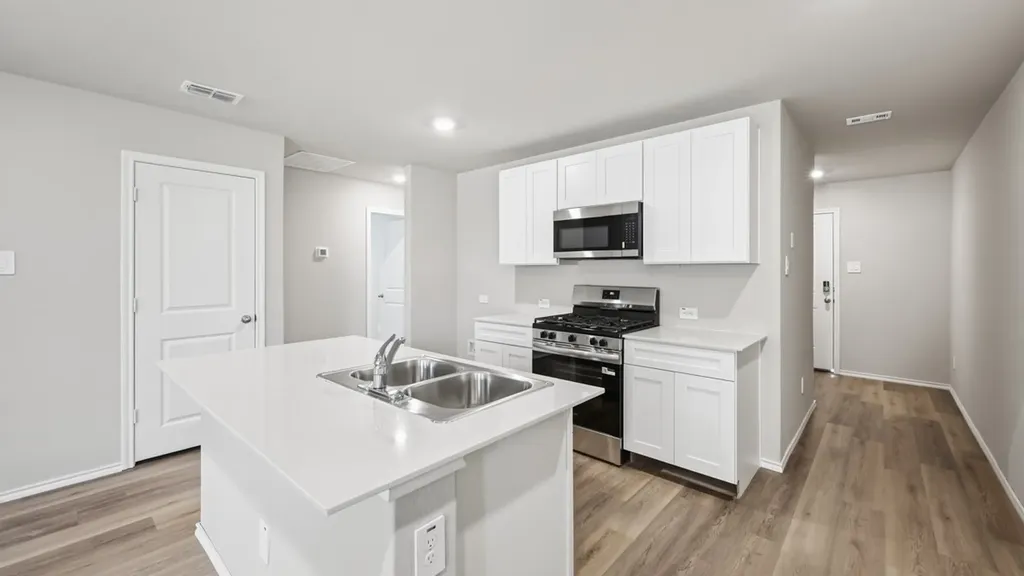 312 Wayland Street Keene TX 76059