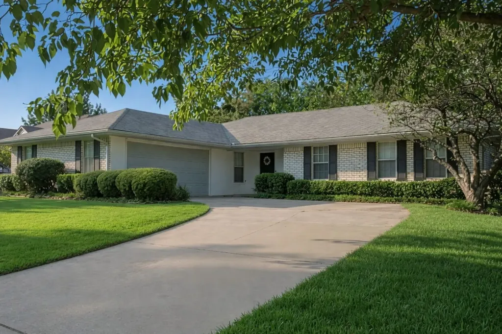 8248 Bobwhite Drive Frisco TX 75034