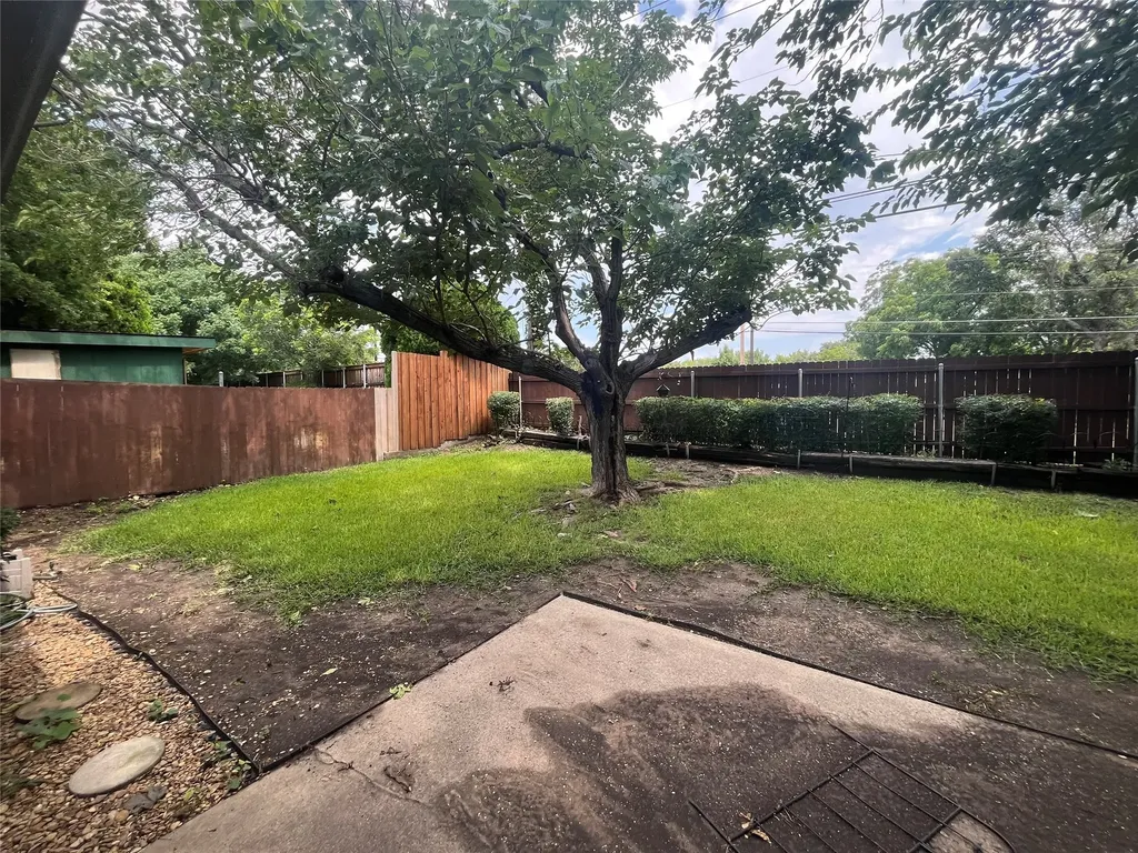 8248 Bobwhite Drive Frisco TX 75034