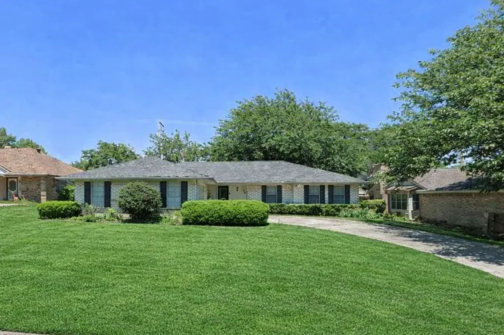 8248 Bobwhite Drive Frisco TX 75034