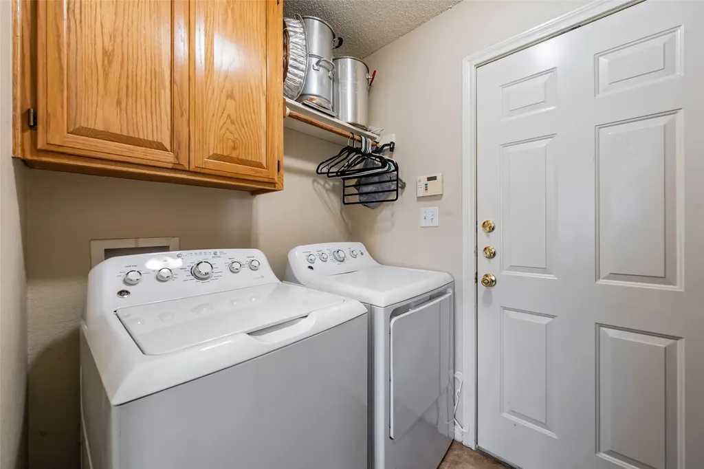 104 W Jade Drive Hewitt TX 76643