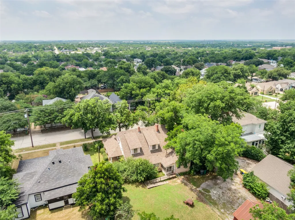 615 E Franklin Street Hillsboro TX 76645