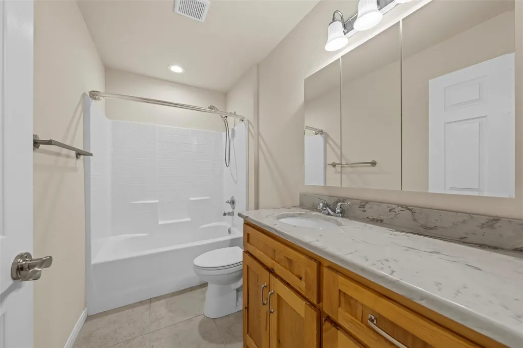 637 Hoffmeyer Lane Robinson TX 76706