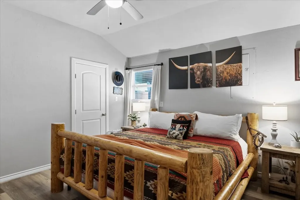 241 Rs County Road 1534 Point TX 75472