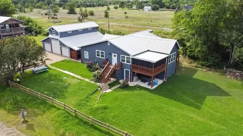 241 Rs County Road 1534 Point TX 75472