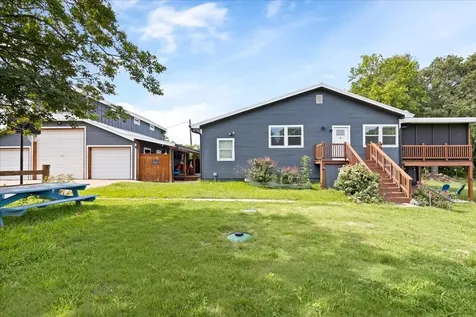 241 Rs County Road 1534 Point TX 75472