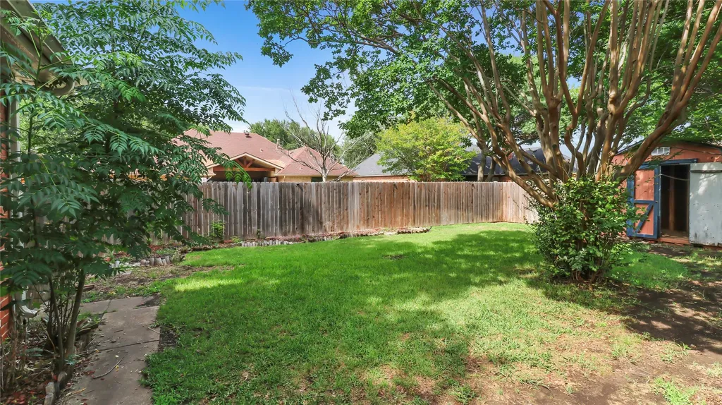 1409 Nettleton Drive Desoto TX 75115