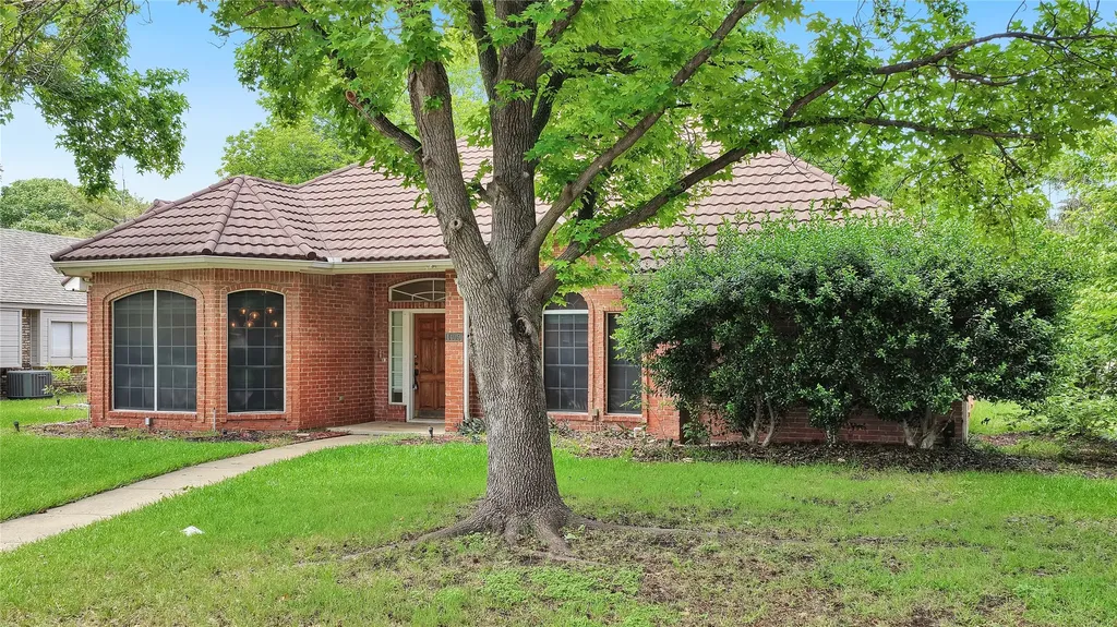1409 Nettleton Drive Desoto TX 75115