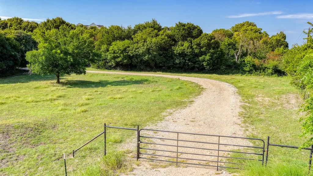 3749 N Fm 51 Weatherford TX 76085