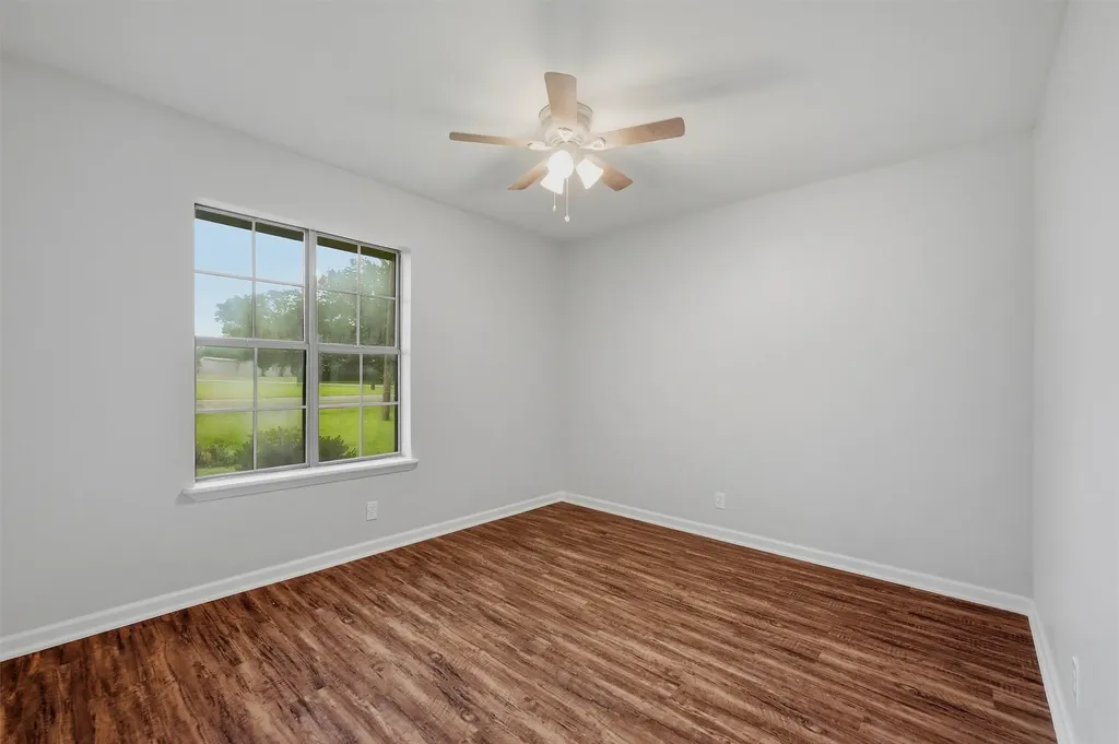108 Loraine Street Pottsboro TX 75076
