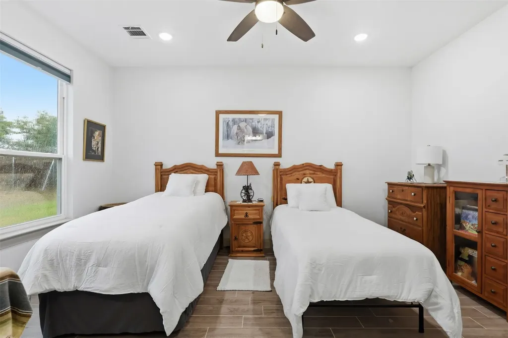 423 Redbud Lane Tolar TX 76476