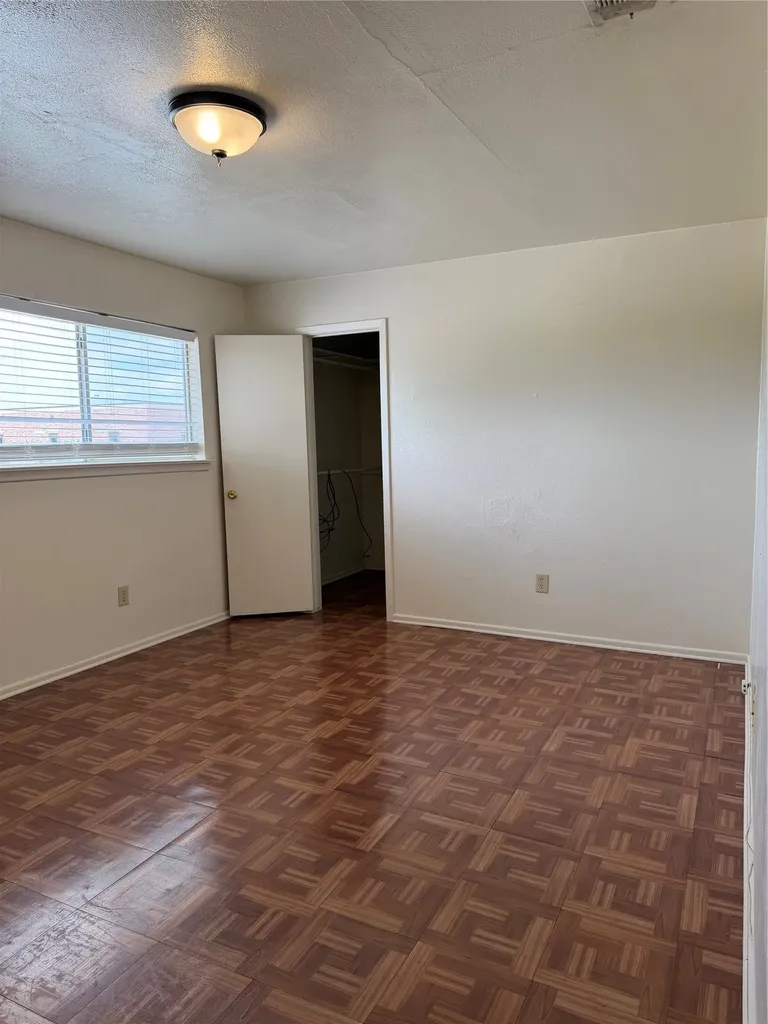 3002 Stanford Street Greenville TX 75401