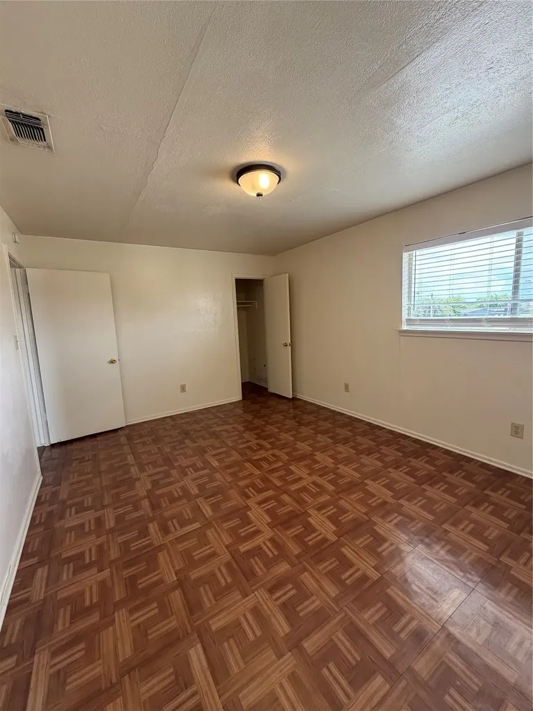 3002 Stanford Street Greenville TX 75401