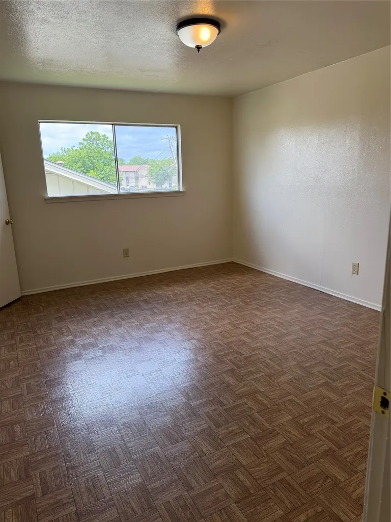 3002 Stanford Street Greenville TX 75401
