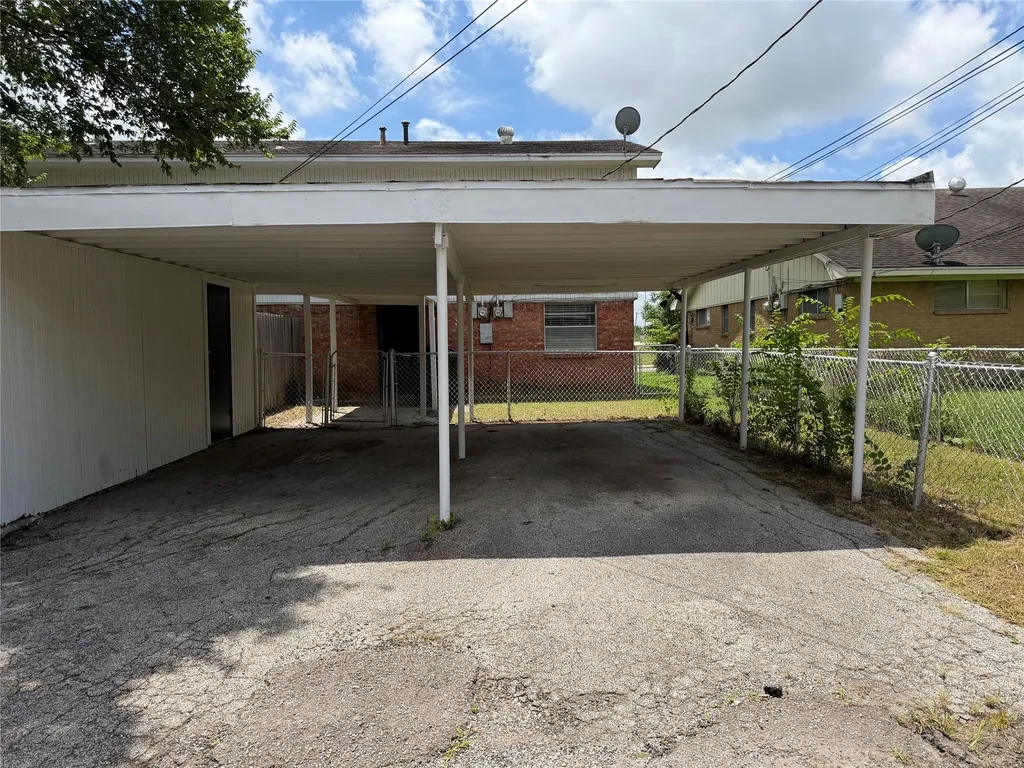 3002 Stanford Street Greenville TX 75401