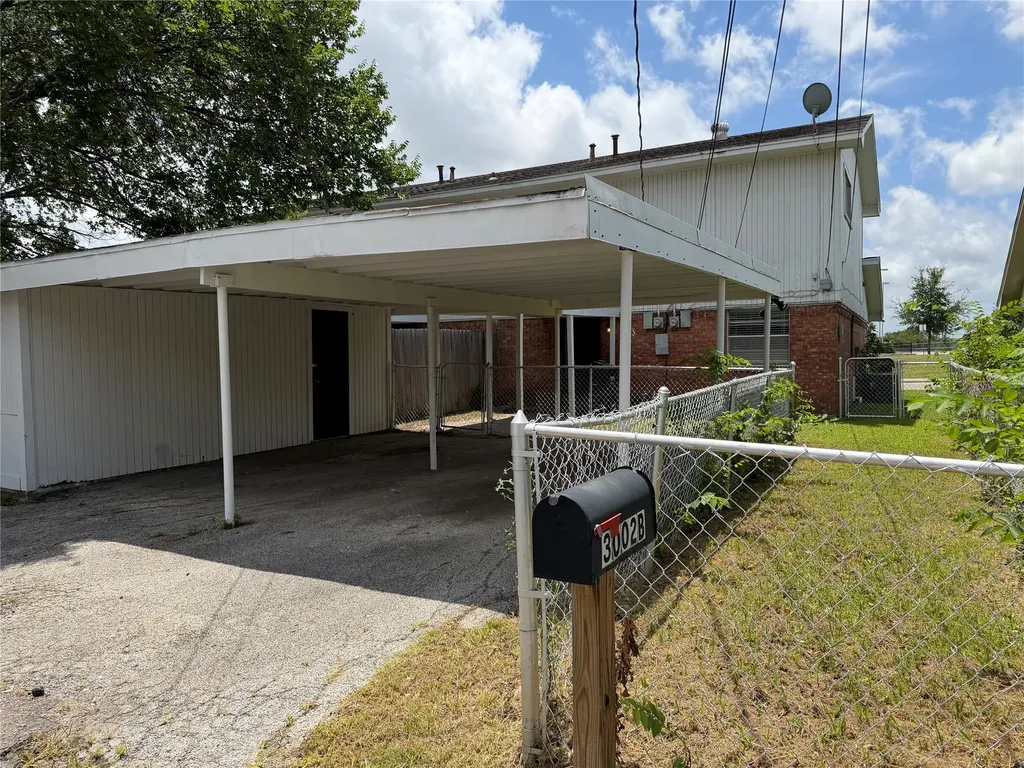 3002 Stanford Street Greenville TX 75401