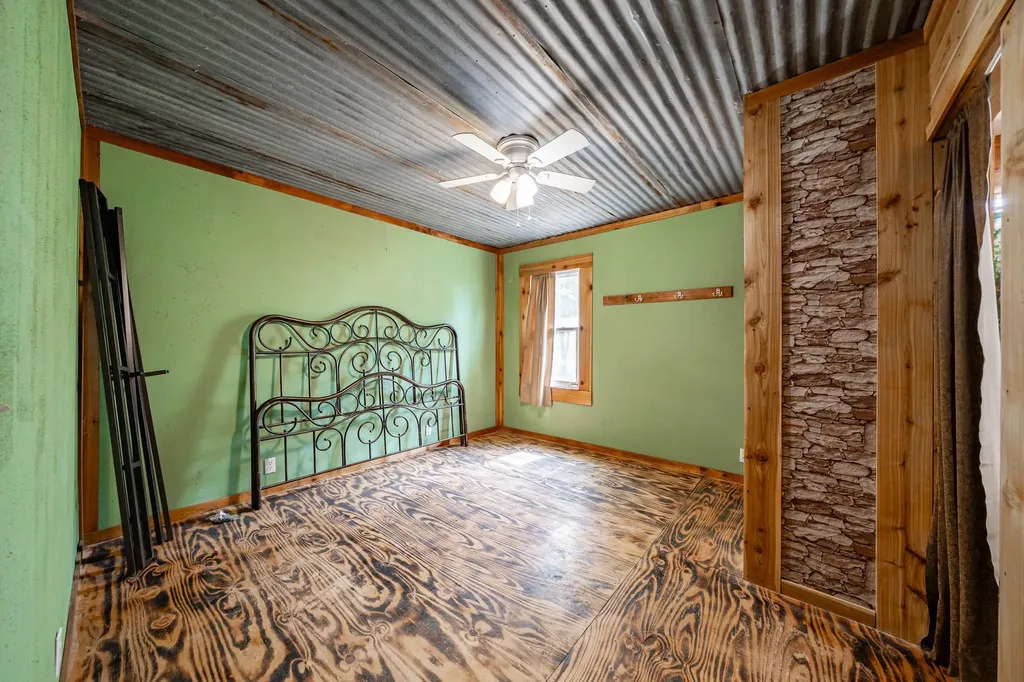 1527 Cr 165 Rochester TX 79544