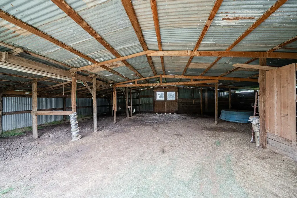 1527 Cr 165 Rochester TX 79544