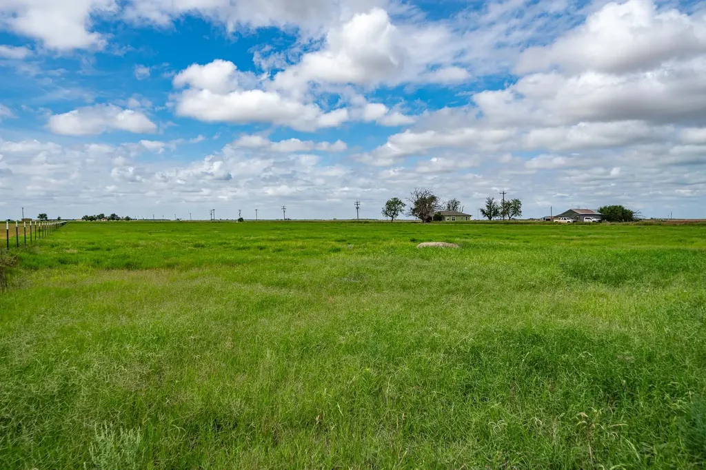 1527 Cr 165 Rochester TX 79544