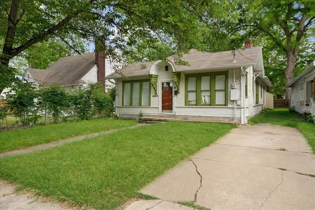 4602 Junius Street Dallas TX 75246