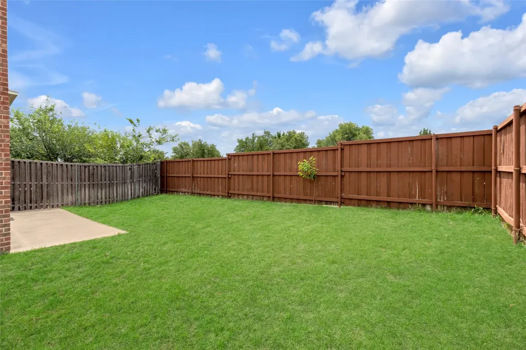 706 S Jupiter Road Allen TX 75002