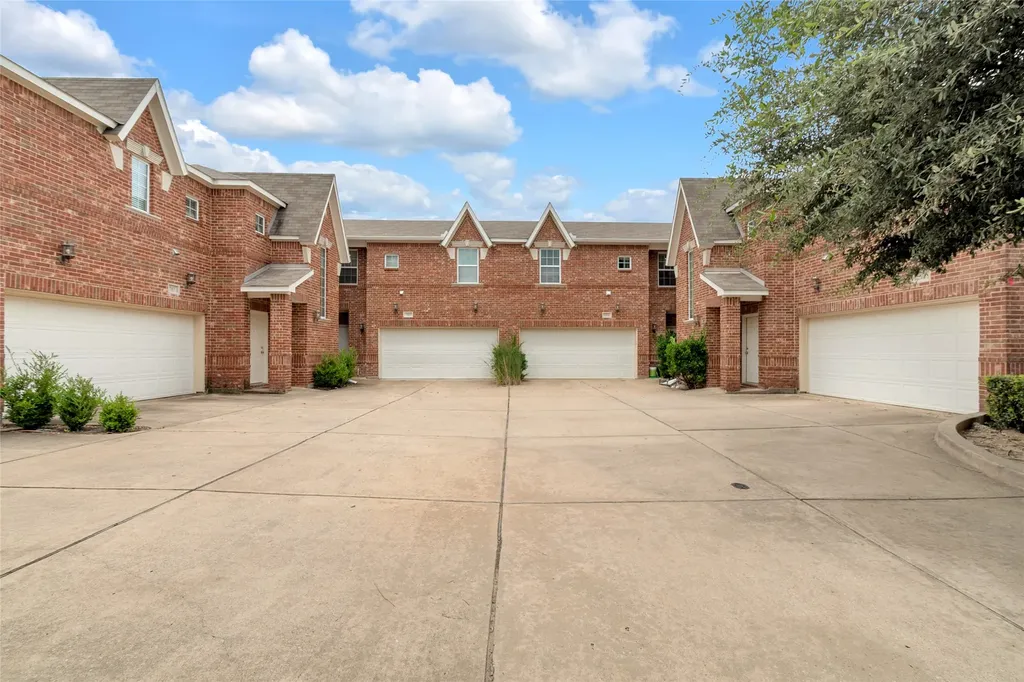 706 S Jupiter Road Allen TX 75002