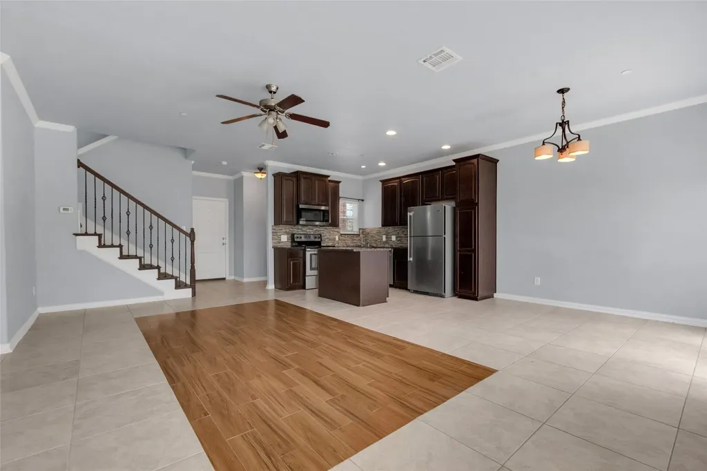 706 S Jupiter Road Allen TX 75002