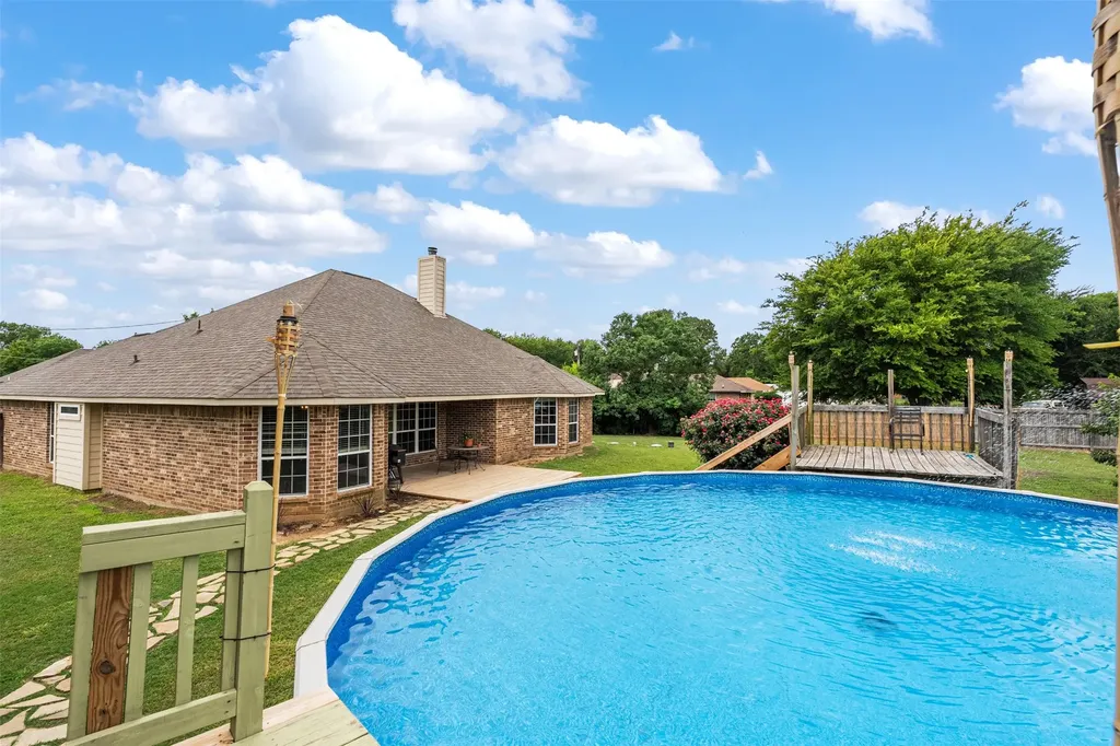 118 Janice Lane Mabank TX 75156