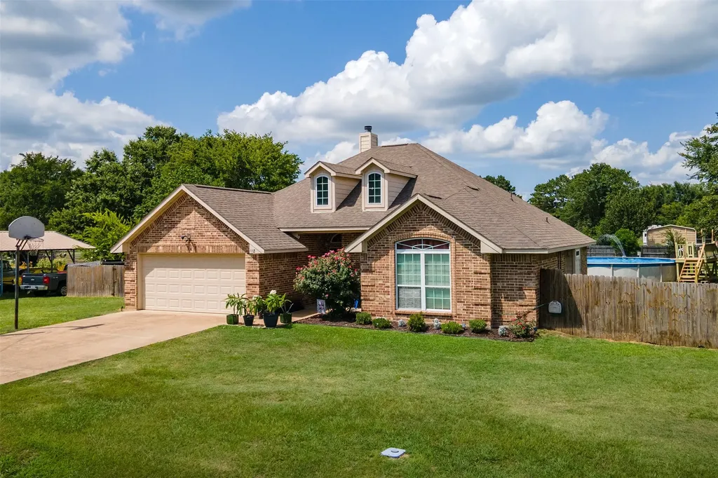118 Janice Lane Mabank TX 75156