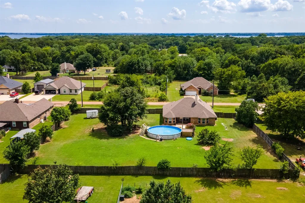 118 Janice Lane Mabank TX 75156