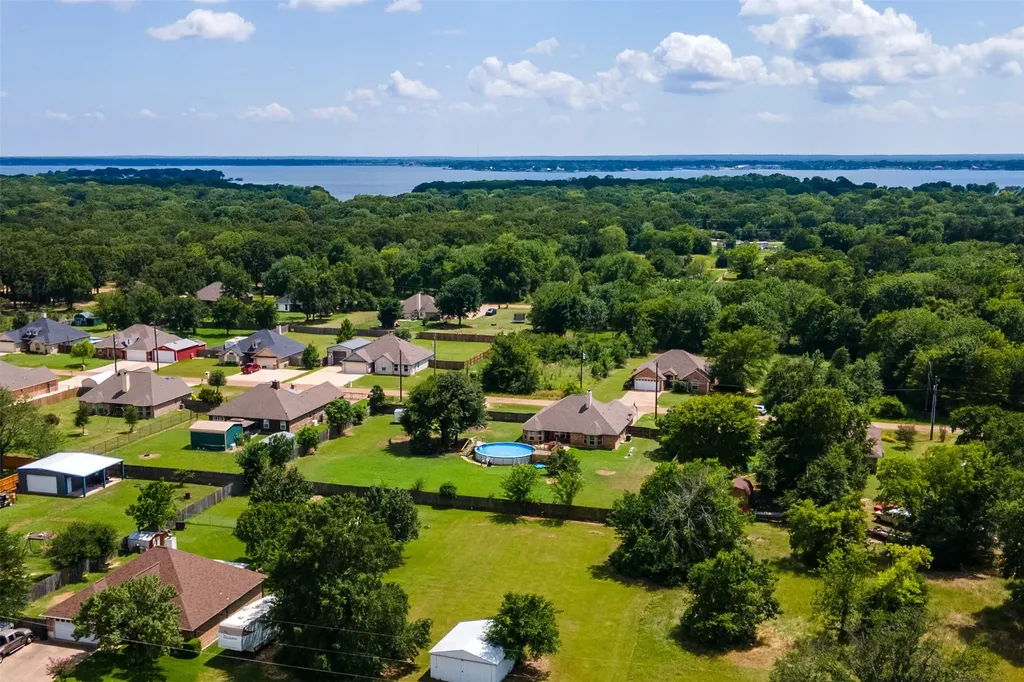 118 Janice Lane Mabank TX 75156