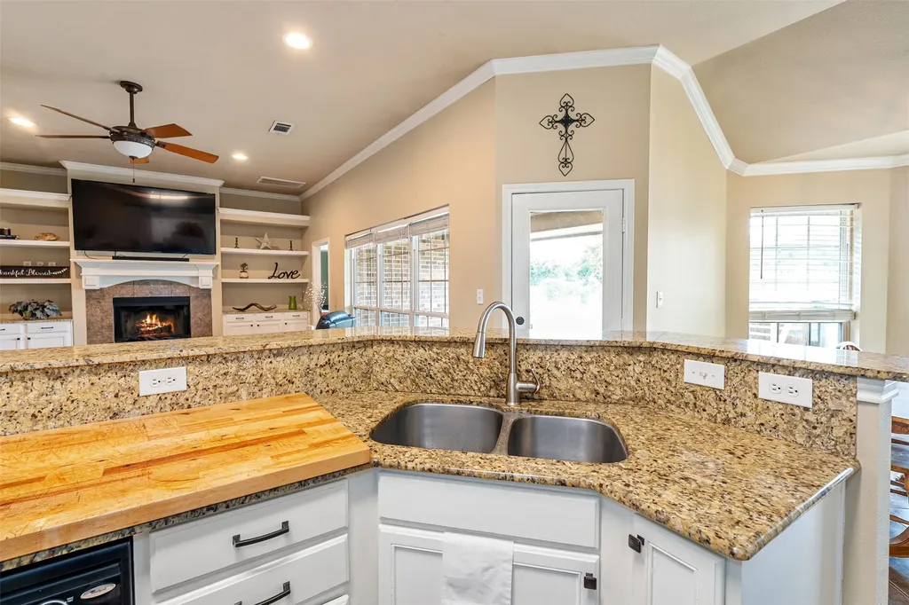 118 Janice Lane Mabank TX 75156