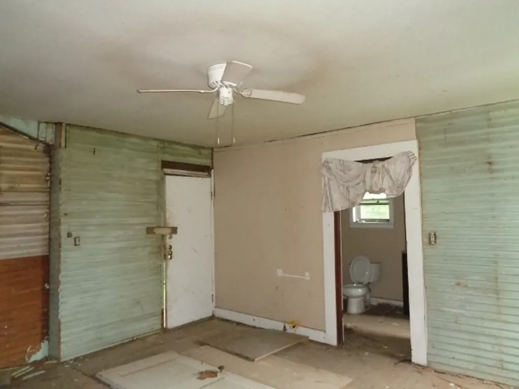 200 S Post Oak Winnsboro TX 75494