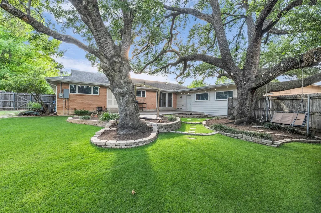 2601 Glendale Drive Waco TX 76710
