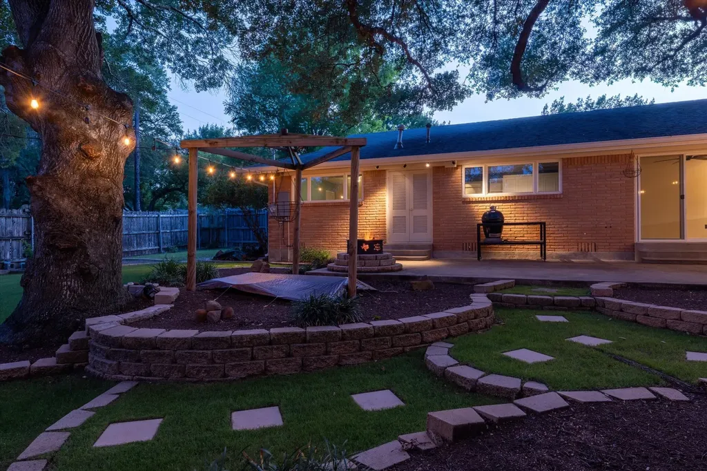 2601 Glendale Drive Waco TX 76710