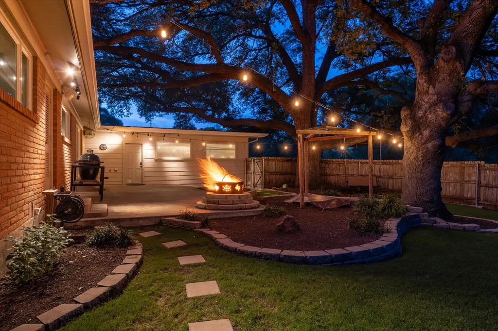 2601 Glendale Drive Waco TX 76710