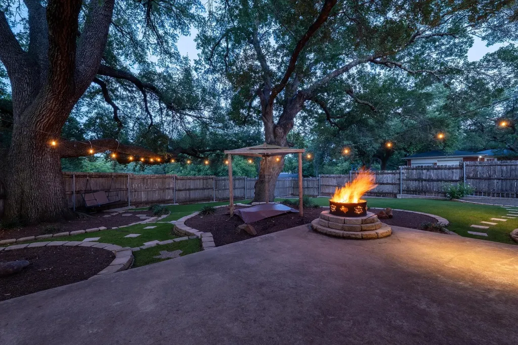 2601 Glendale Drive Waco TX 76710
