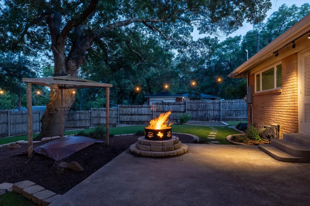 2601 Glendale Drive Waco TX 76710