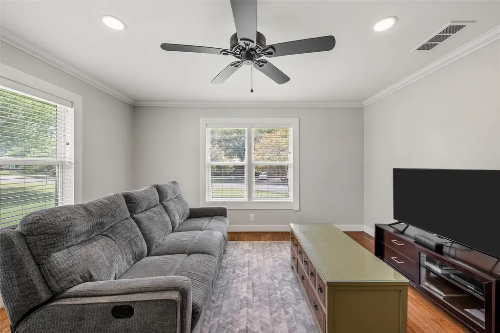 3824 Pine Avenue Waco TX 76708