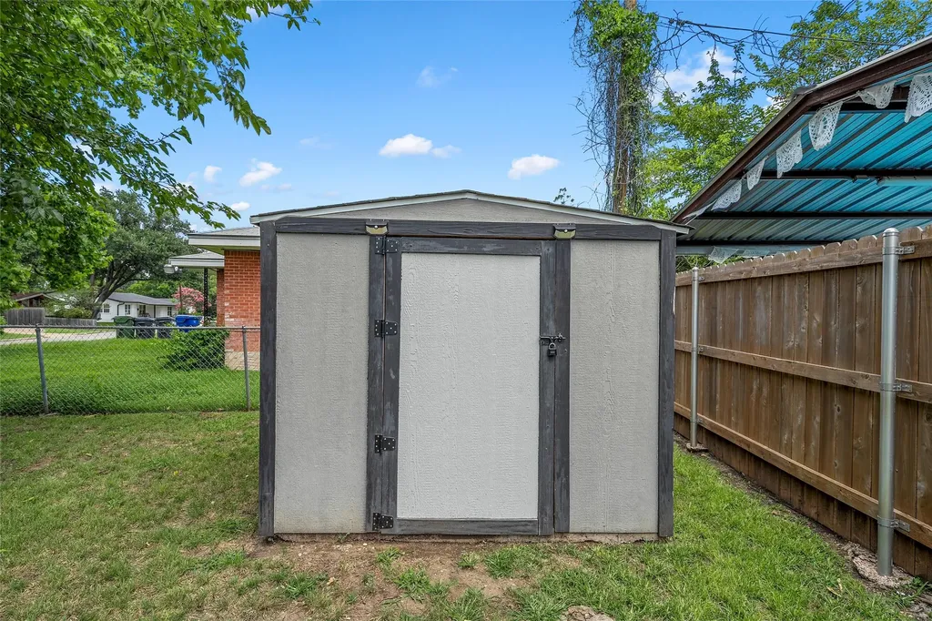 3824 Pine Avenue Waco TX 76708