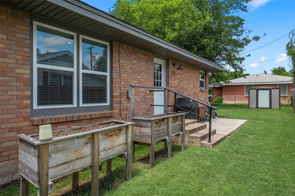 3824 Pine Avenue Waco TX 76708