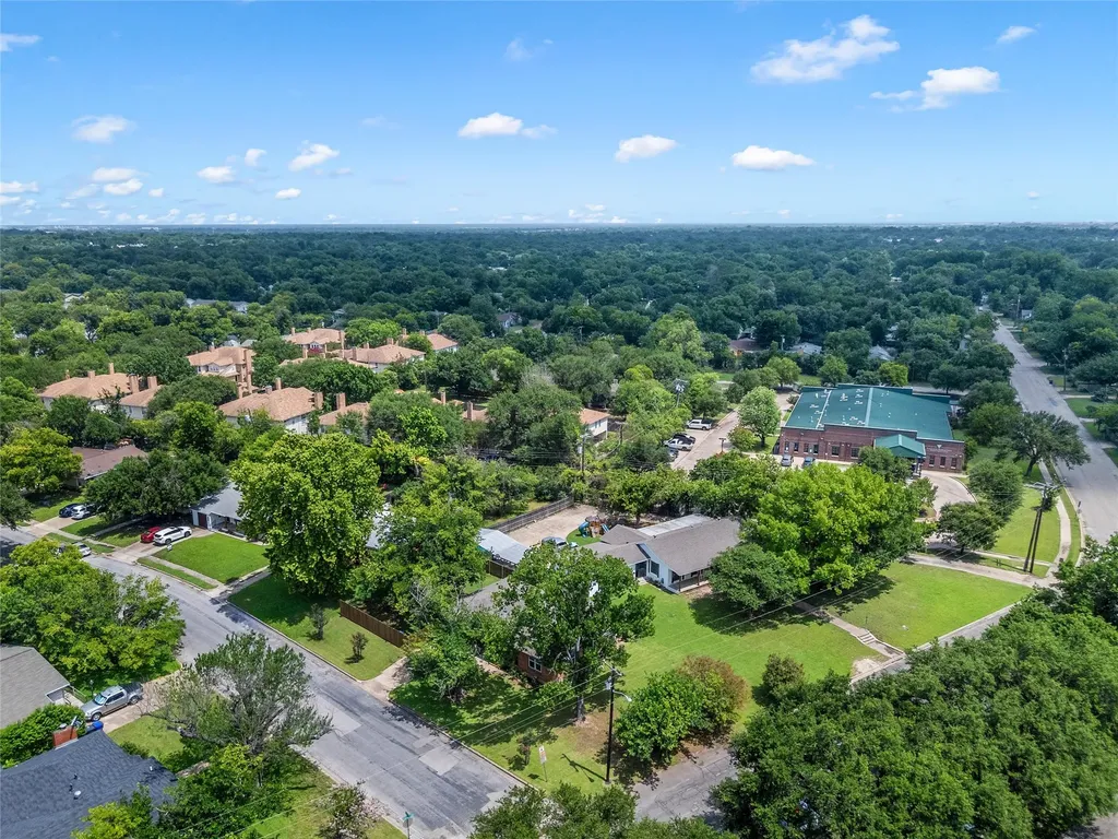 3824 Pine Avenue Waco TX 76708