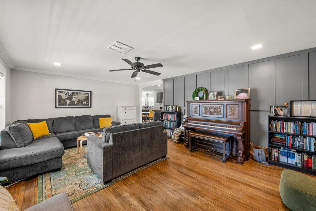3824 Pine Avenue Waco TX 76708