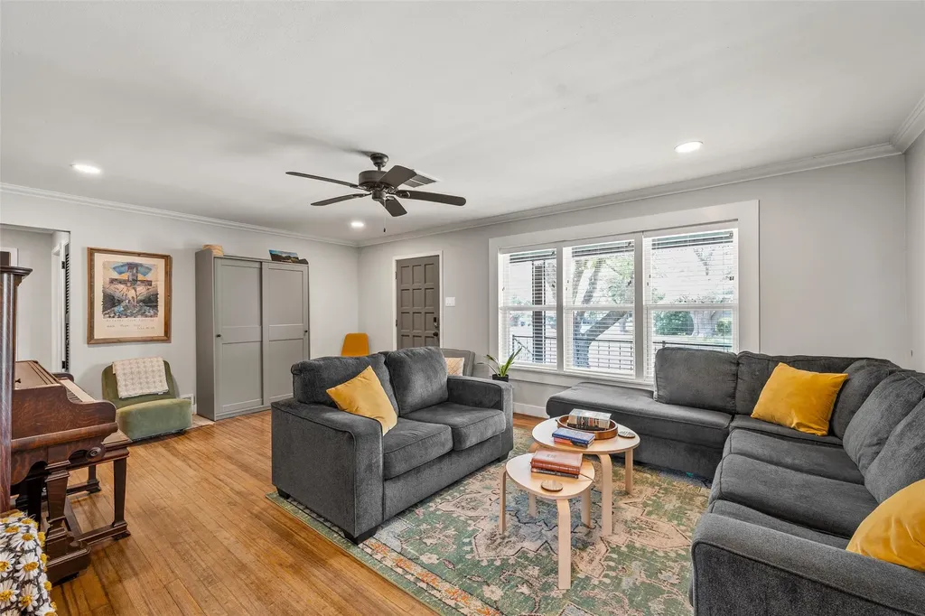 3824 Pine Avenue Waco TX 76708